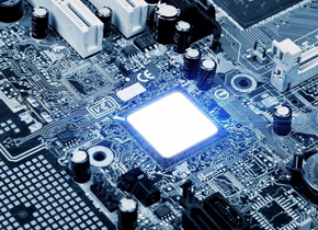 Why should there be serpentine traces on the PCB board